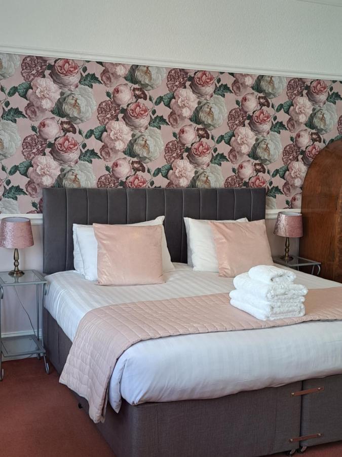 No 6 Quality Guesthouse ลันดิดโน ภายนอก รูปภาพ